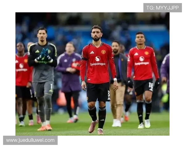 曼联 1 亿挂牌 B 费！两大英超新星成替身人选